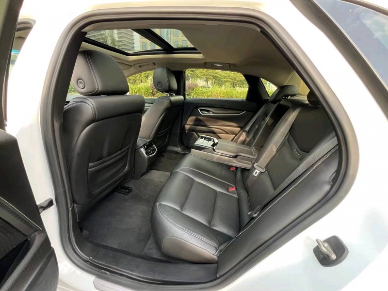 东莞18年凯迪拉克XTS8