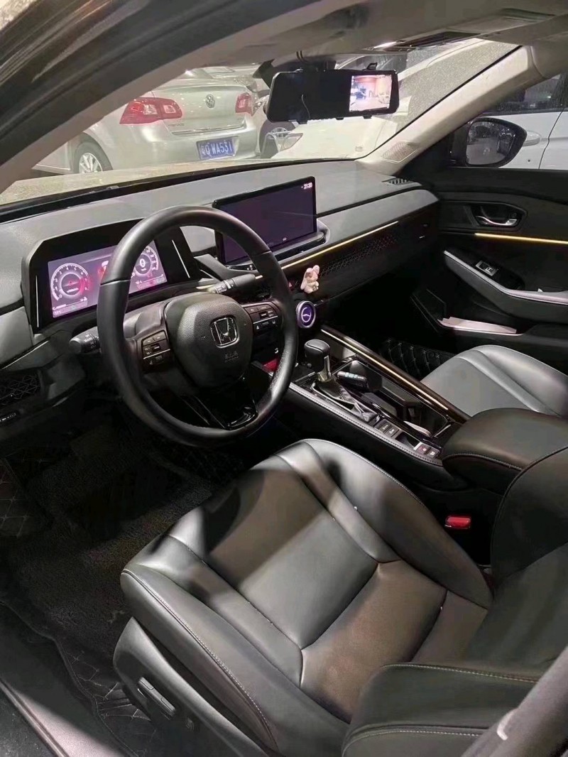 汕头23年本田雅阁4