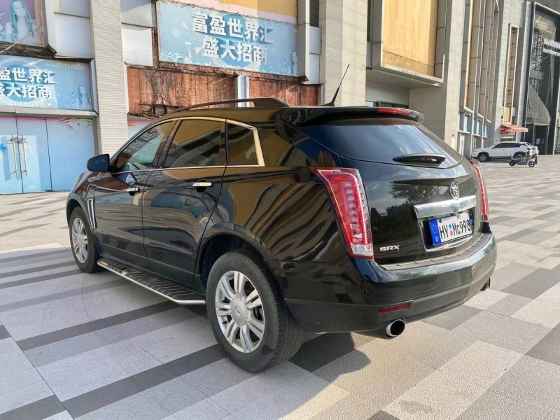 东莞16年凯迪拉克SRX4
