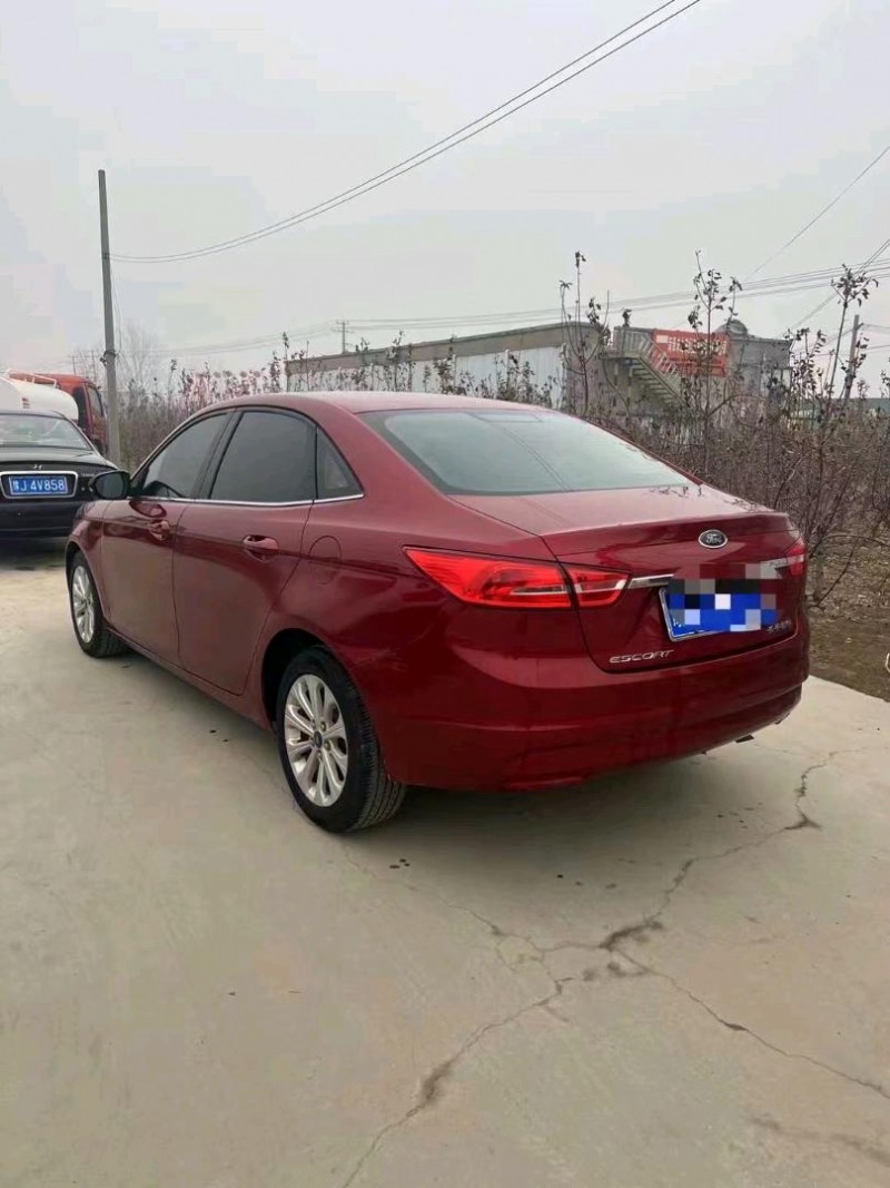 菏泽15年福特福睿斯6