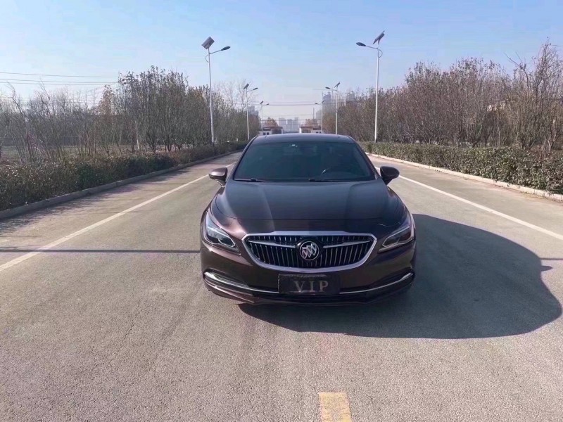 菏泽18年别克君越1