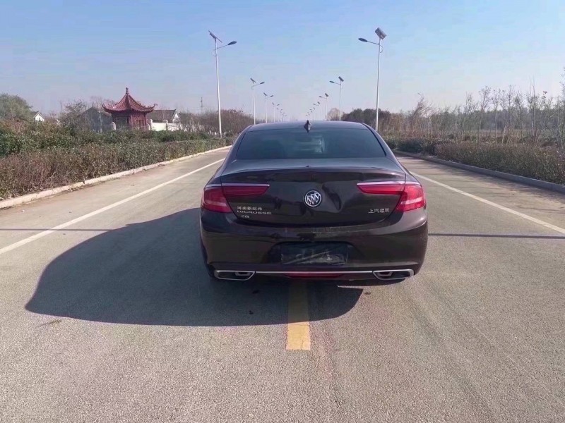 菏泽18年别克君越7