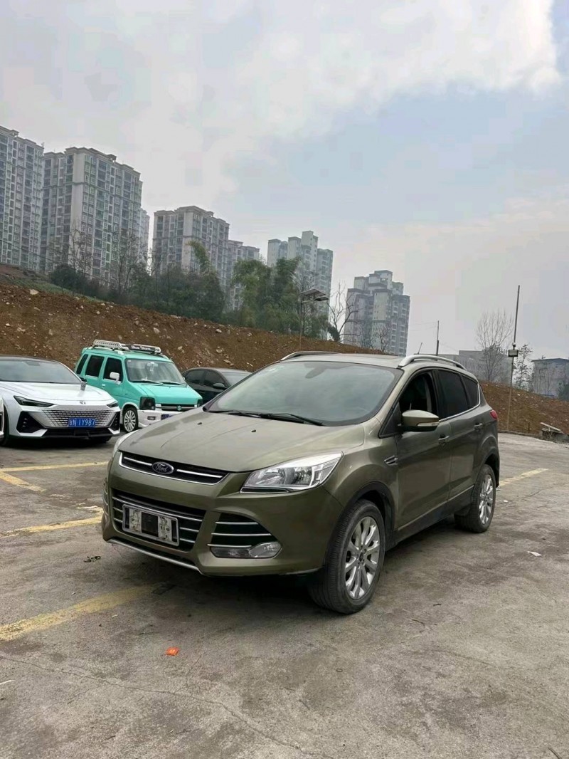 重庆13年福特翼虎2