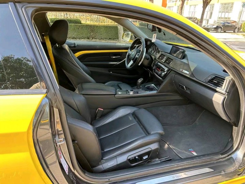 济宁16年宝马4系9