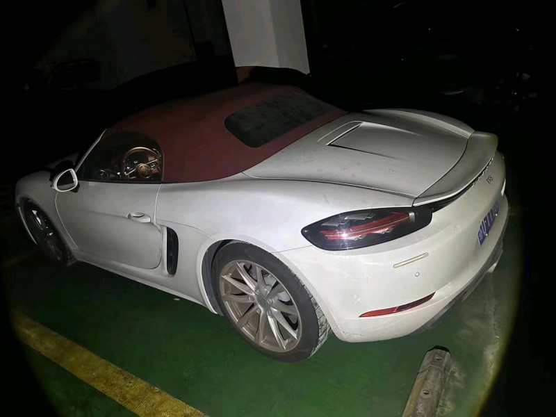 东营21年保时捷7182