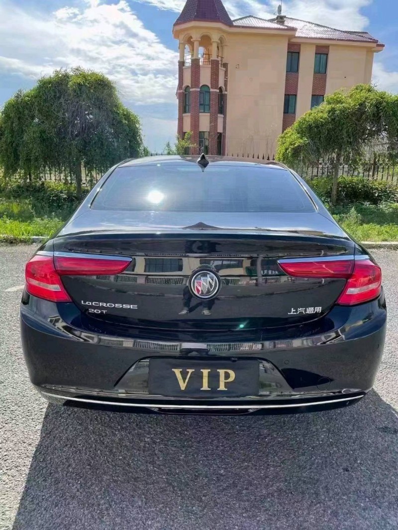 沈阳17年别克君越9