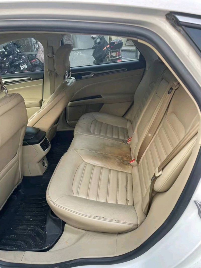 苏州14年福特蒙迪欧7