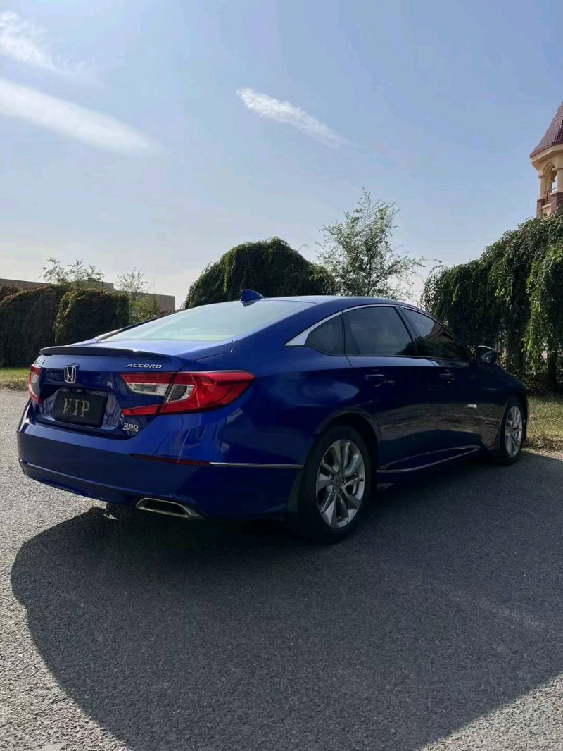 沈阳18年本田雅阁8