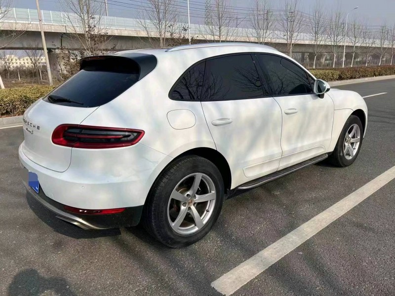 徐州15年保时捷Macan7