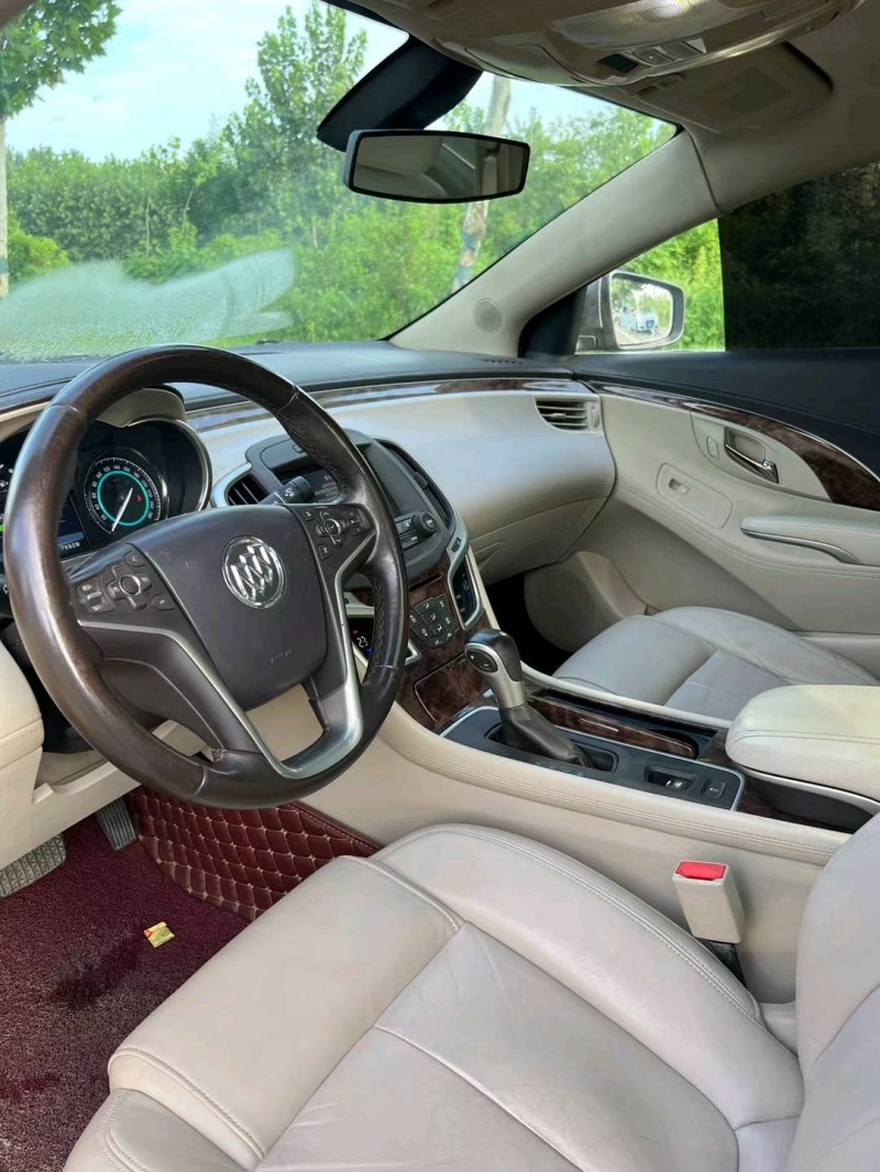 徐州16年别克君越6