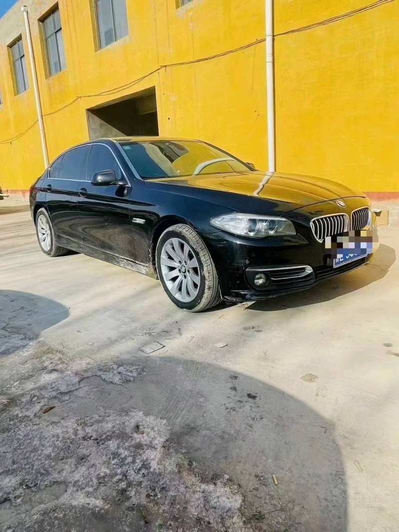 保定11年宝马5系3