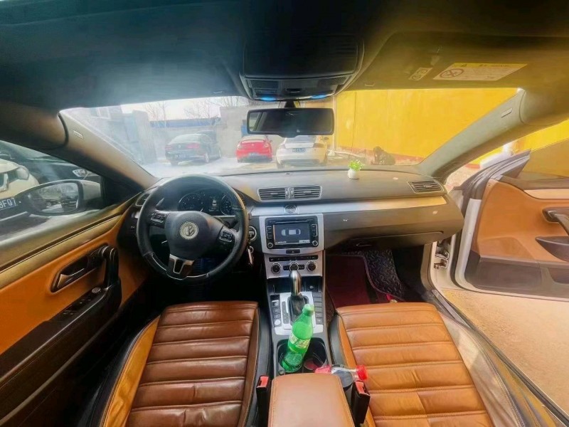 保定16年大众CC5