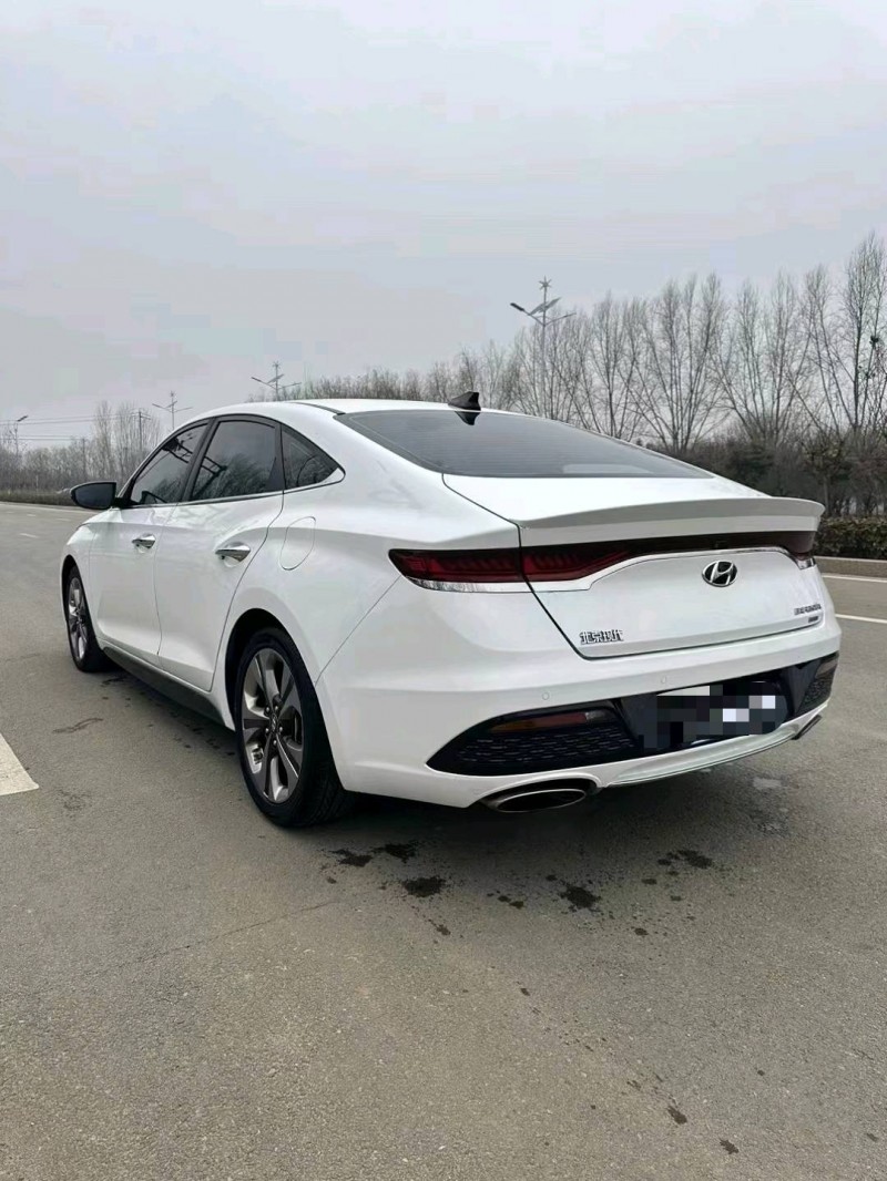 枣庄19年现代菲斯塔8
