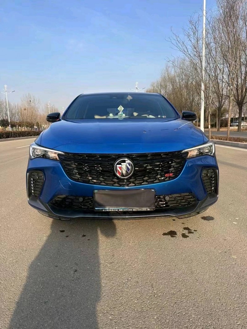 枣庄22年别克威朗1