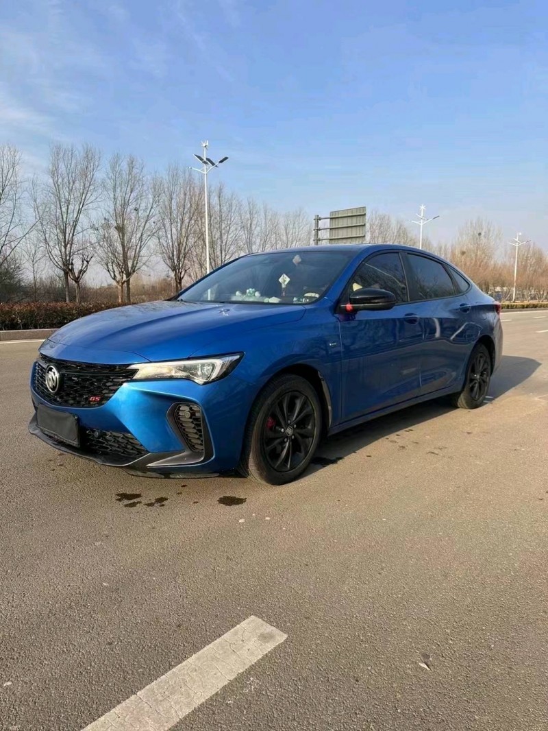 枣庄22年别克威朗3