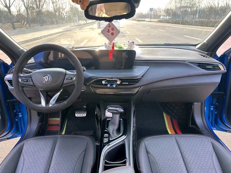 枣庄22年别克威朗6