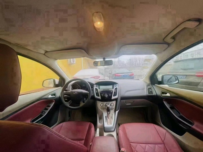 保定13年福特福克斯5