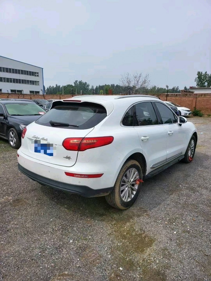 保定17年众泰SR94