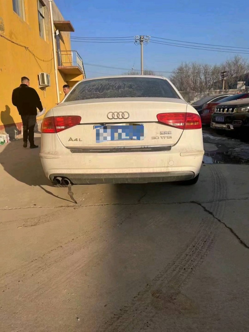 保定13年奥迪A4L5