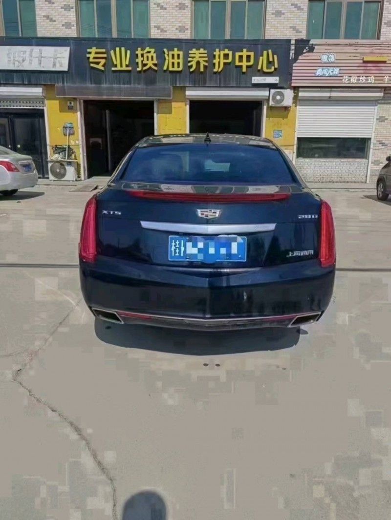 保定16年凯迪拉克XTS7