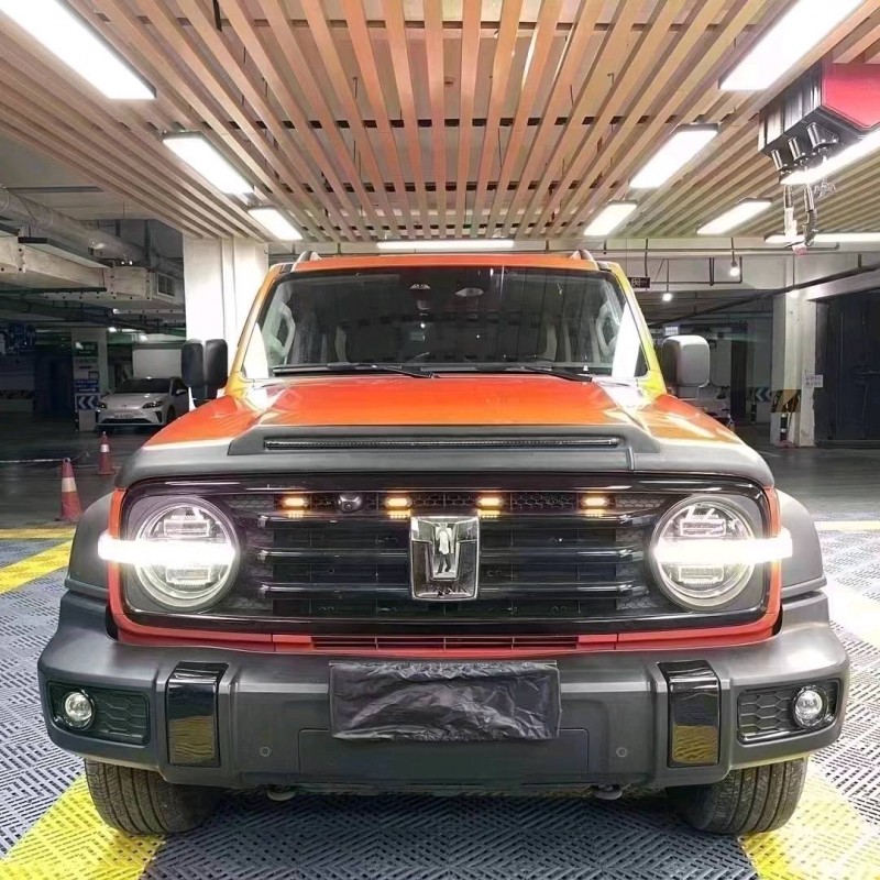 成都21年长城汽车坦克3001