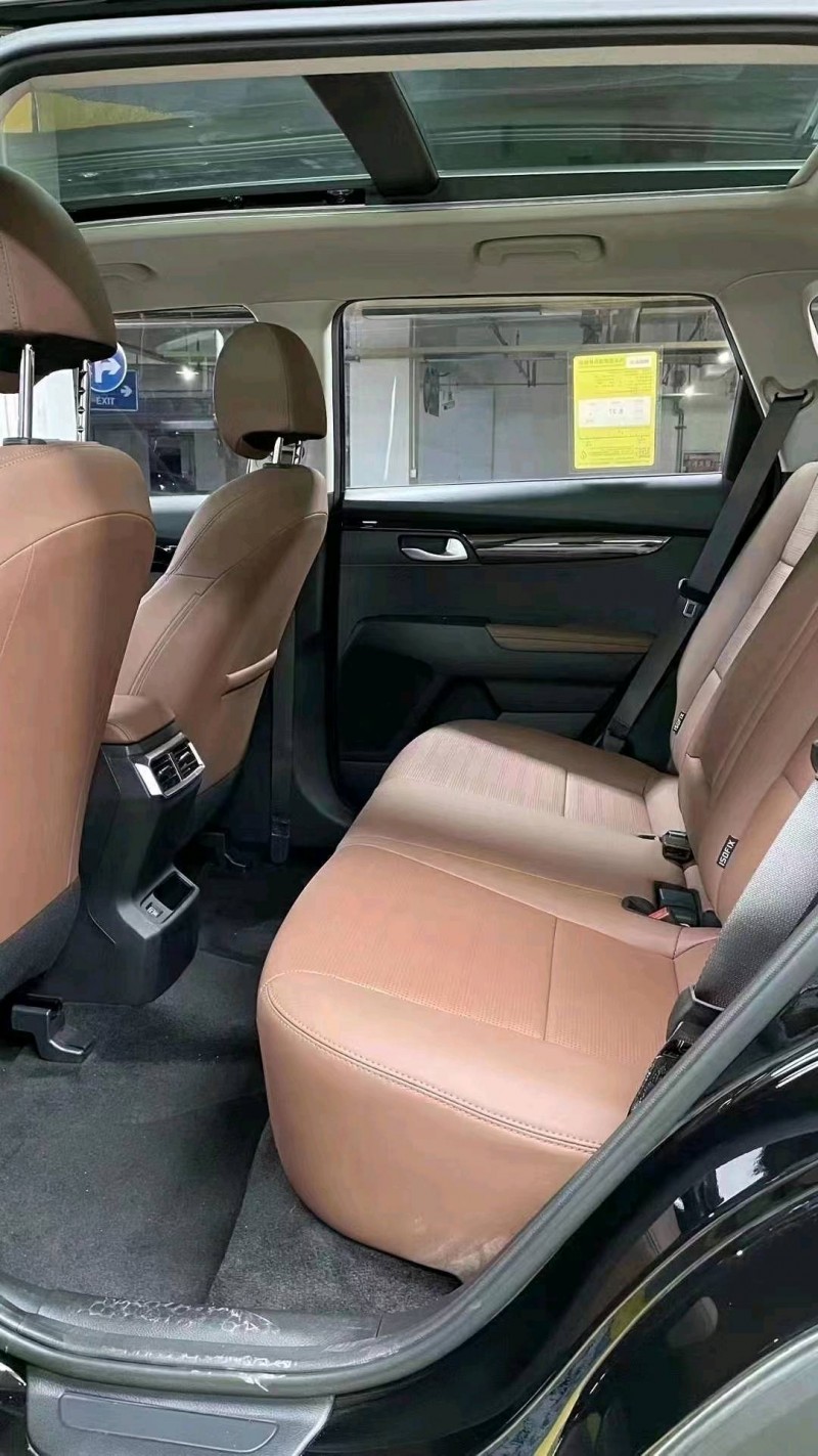 成都23年起亚智跑7