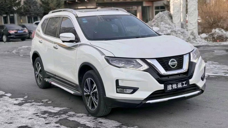 包頭20年日產奇駿1