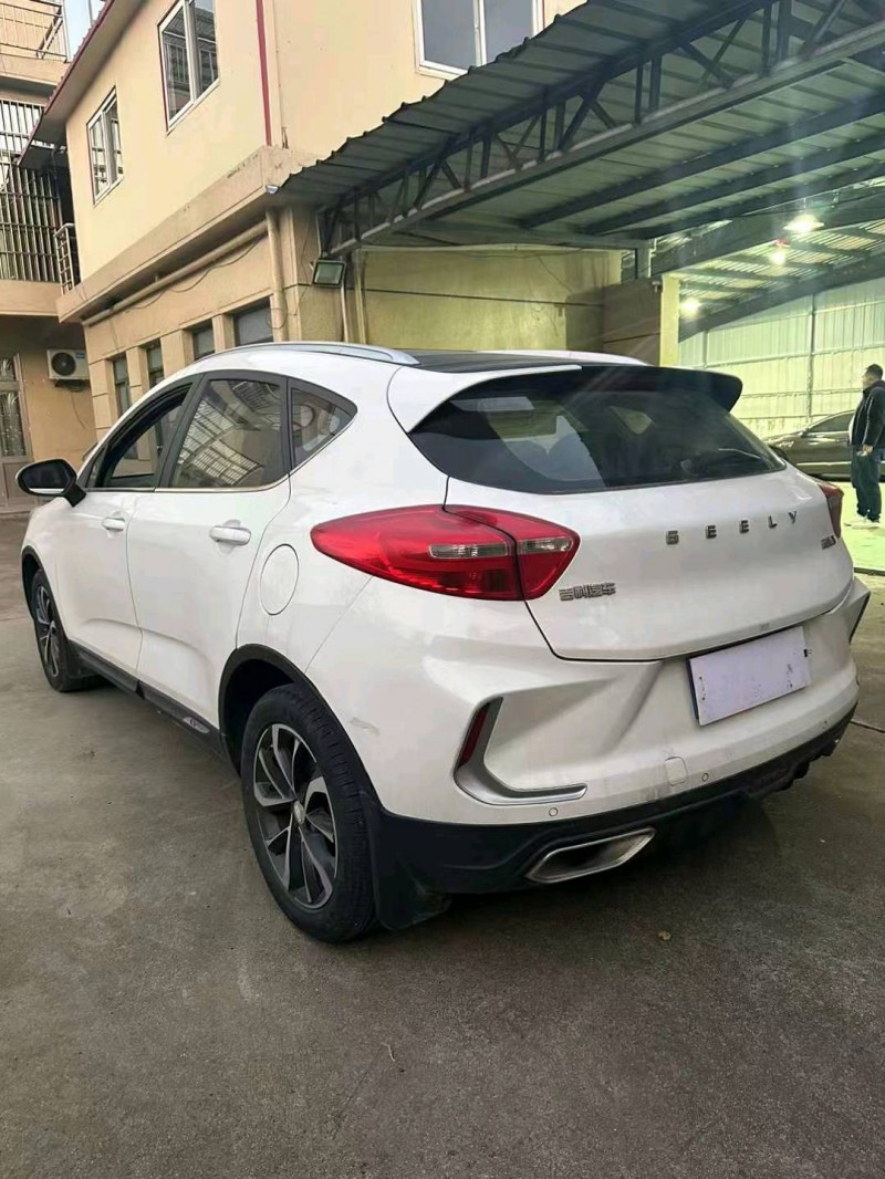 东营20年吉利帝豪GS4