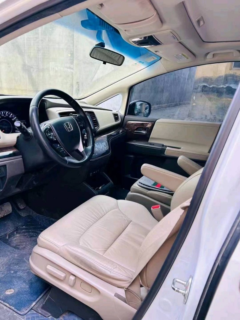 枣庄15年本田奥德赛4