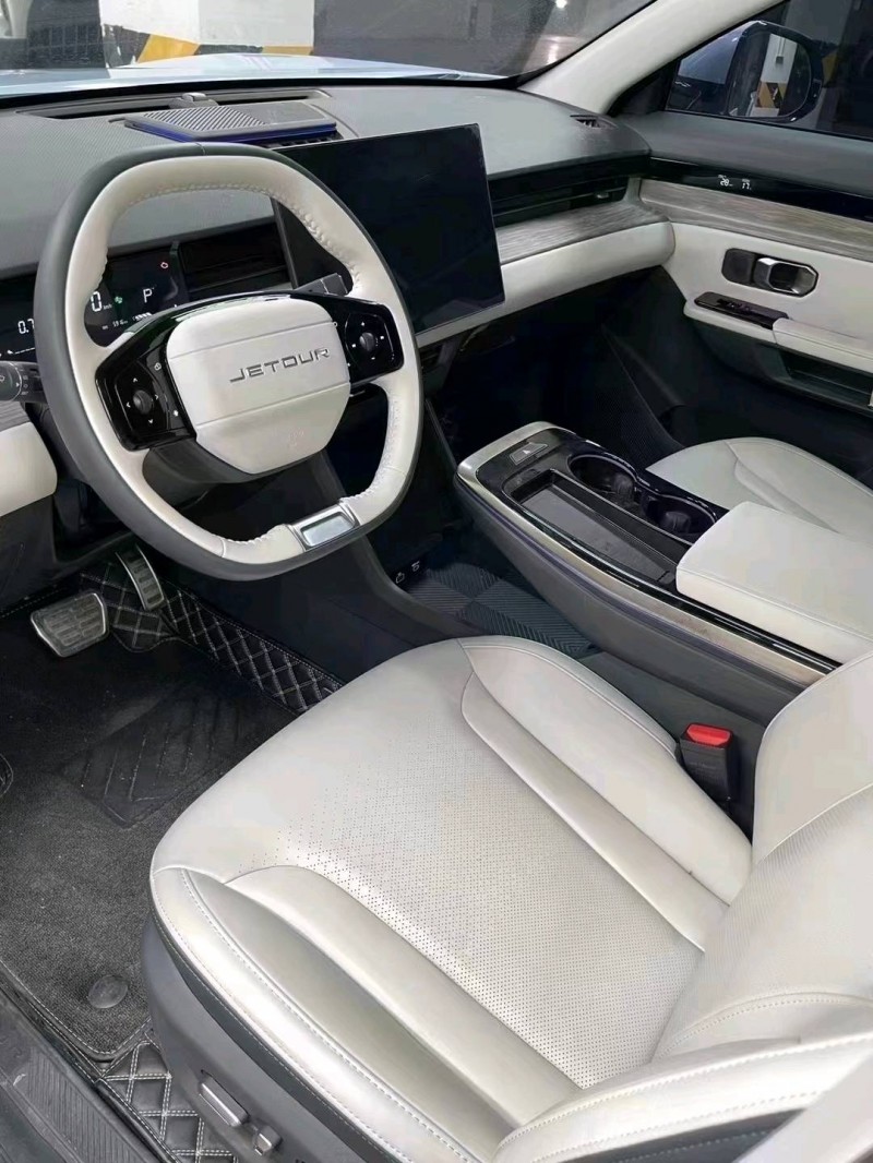 成都22年奇瑞捷途大圣6