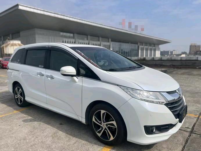 东莞18年本田奥德赛2