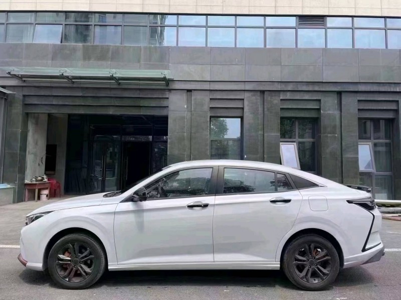 成都22年东风奕炫3