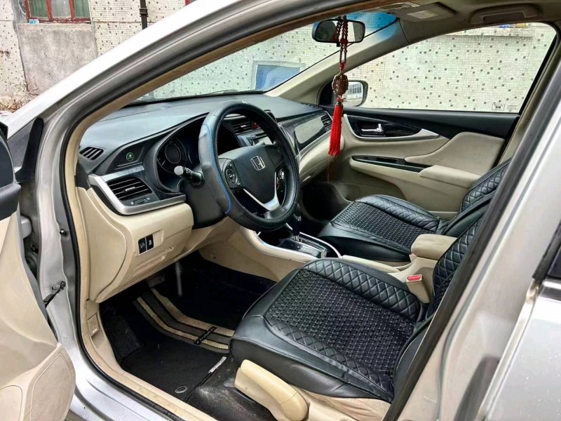 湖州13年本田凌派7