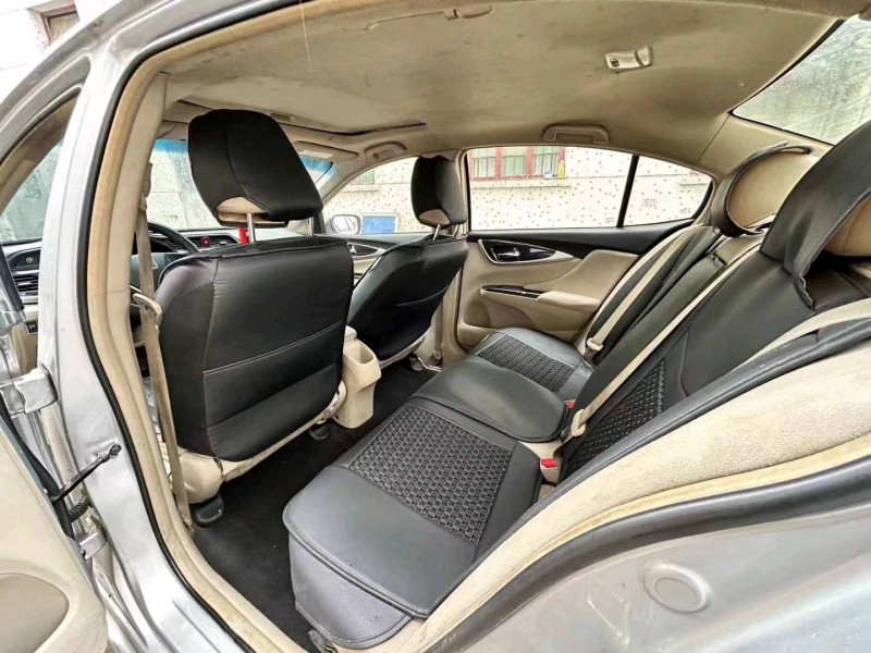 湖州13年本田凌派8