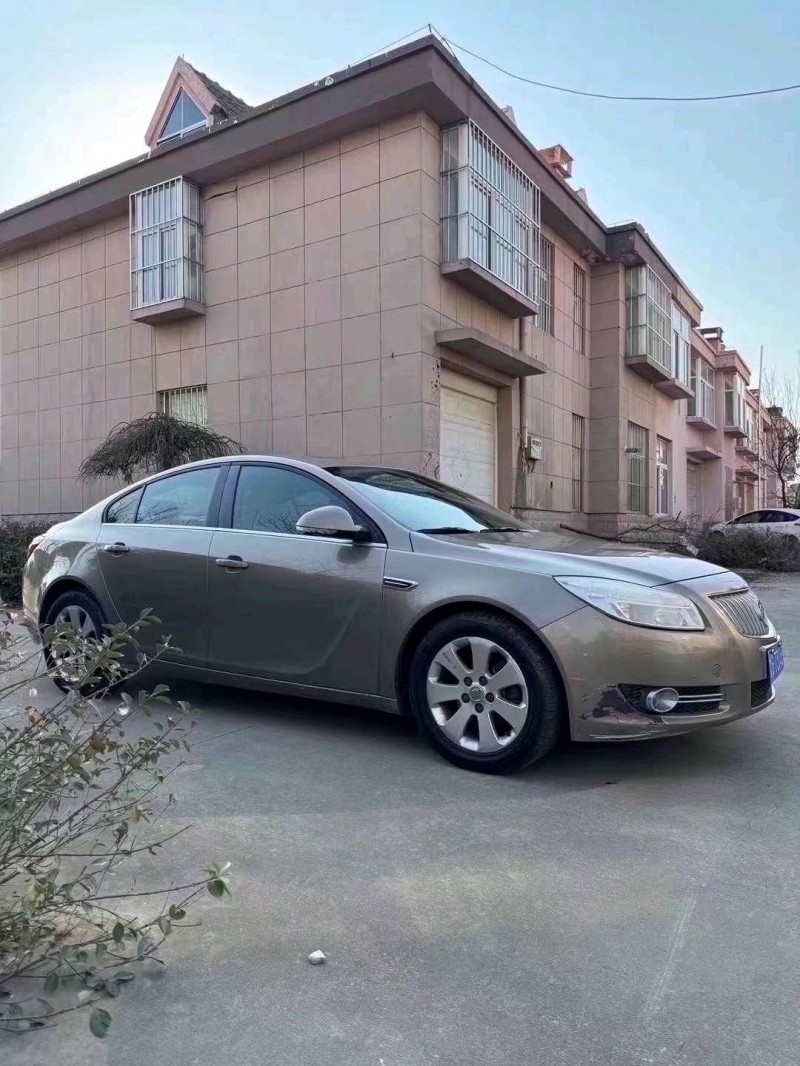 东营11年别克君威2