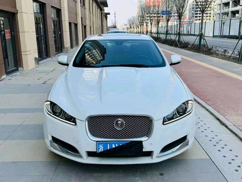 枣庄17年捷豹XF1