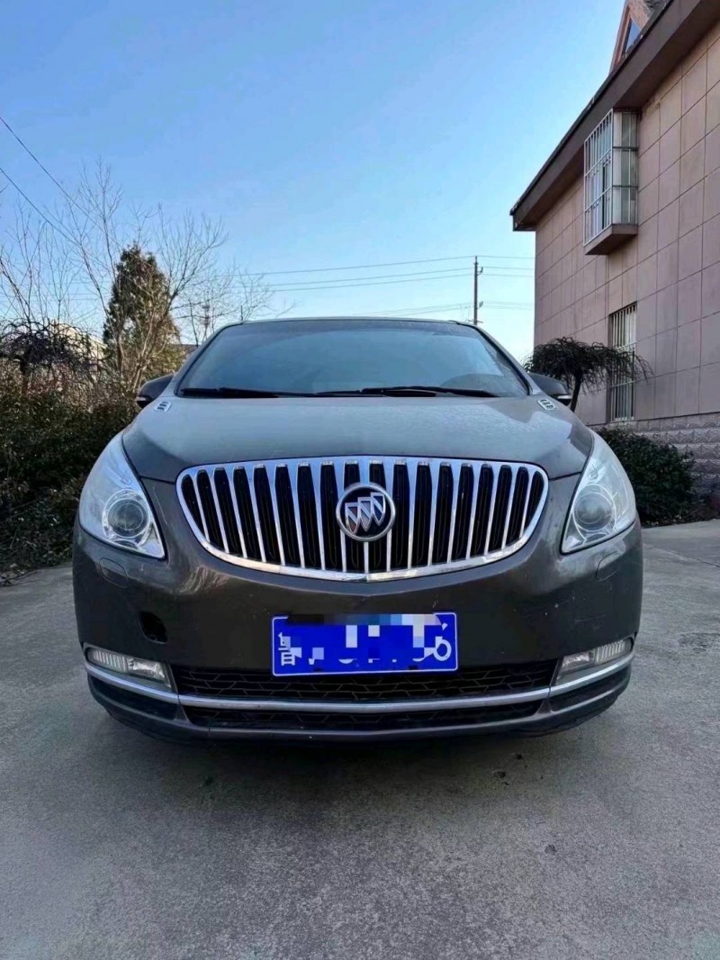 枣庄13年别克GL81