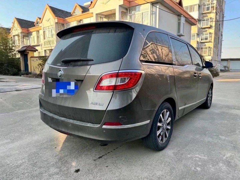 枣庄13年别克GL85