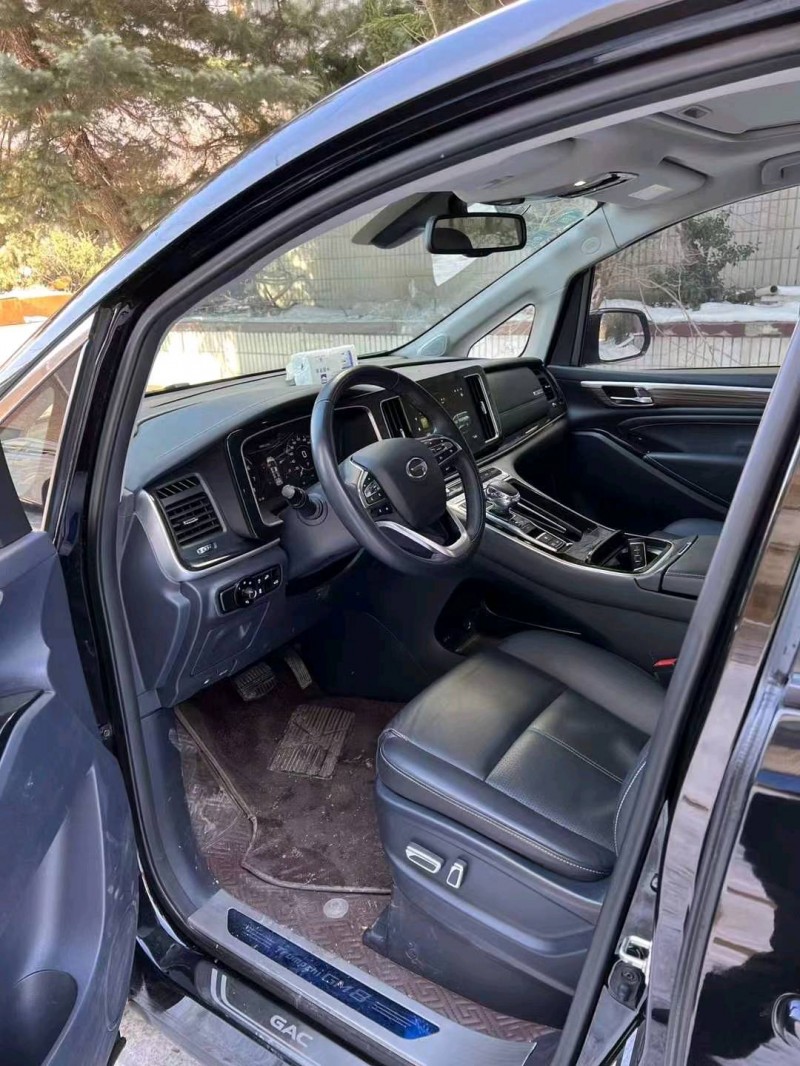 邯郸21年传祺M82