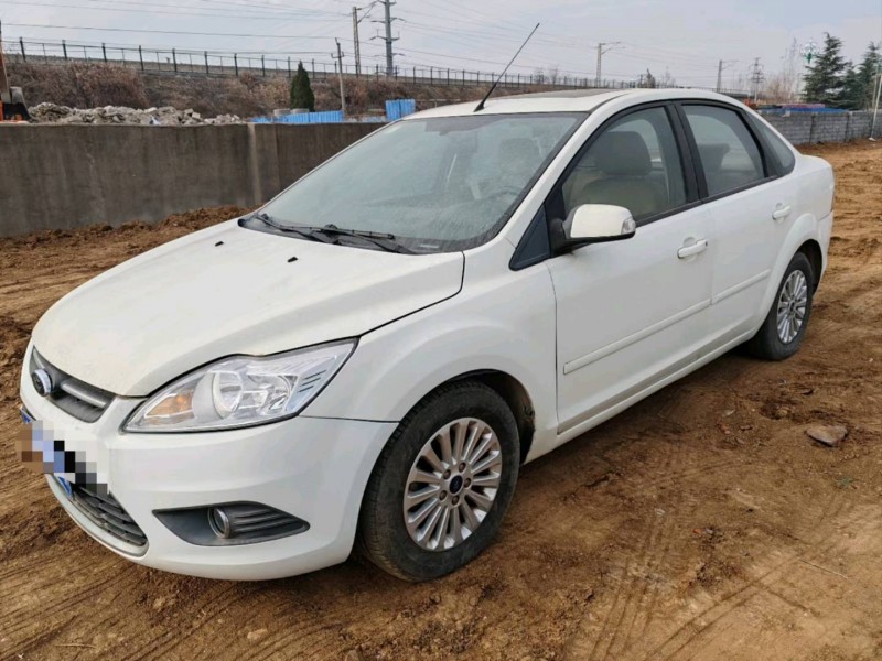 临沂15年福特福克斯2