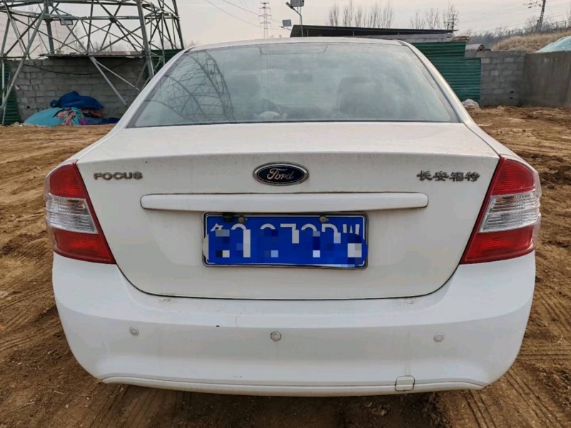 临沂15年福特福克斯4