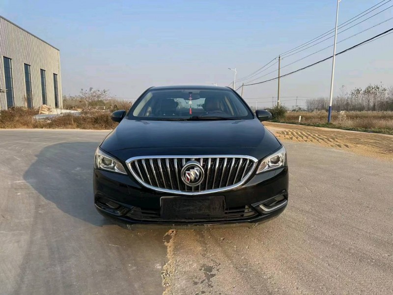 徐州16年别克威朗1