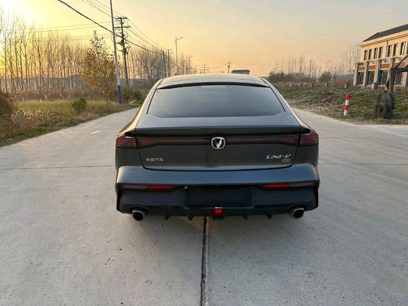 徐州23年长安汽车UNI-V9