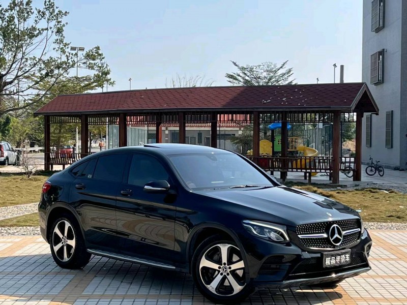 汕头19年奔驰GLC2