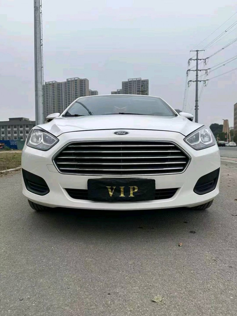 邵阳21年福特福睿斯1