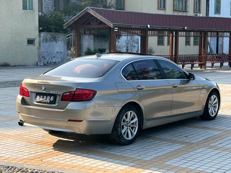 汕头11年宝马5系8