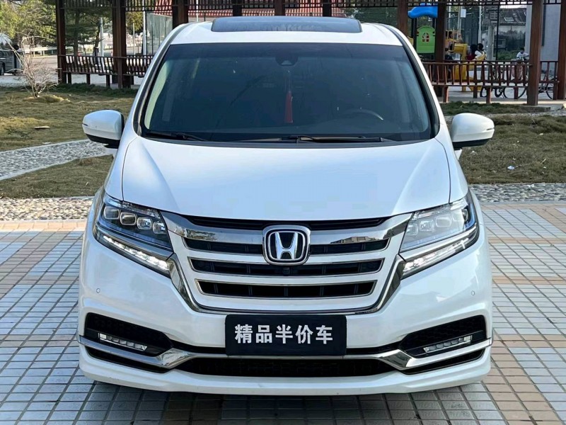 汕头21年本田艾力绅1