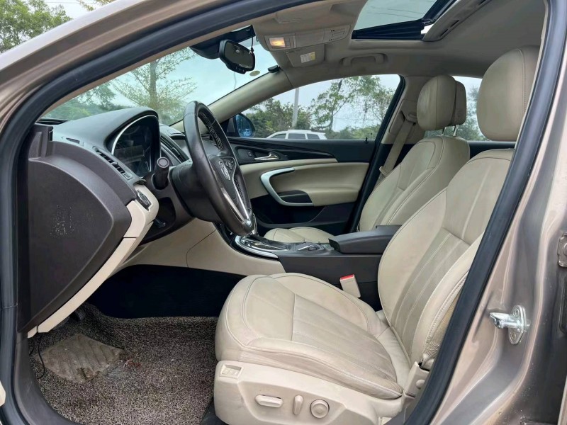 汕头14年别克君威4