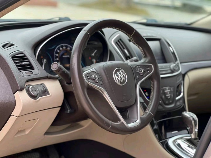 汕头14年别克君威5