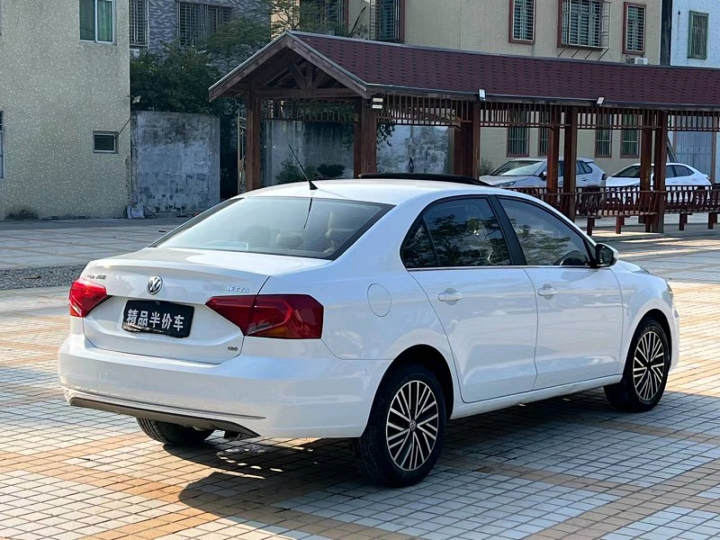 汕头19年大众捷达8